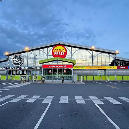 Modern In Castelnau-le-lez Montpellier